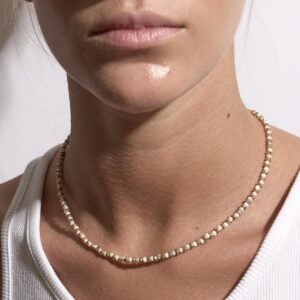 COLLAR CEREZO WHITE CLARA FORNO