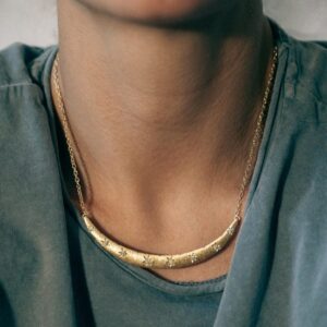 COLLAR GALAXIA CLARA FORNO
