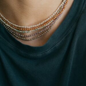 COLLAR MINI CEREZO MOONSTONE (BLANCUZCO) CLARA FORNO