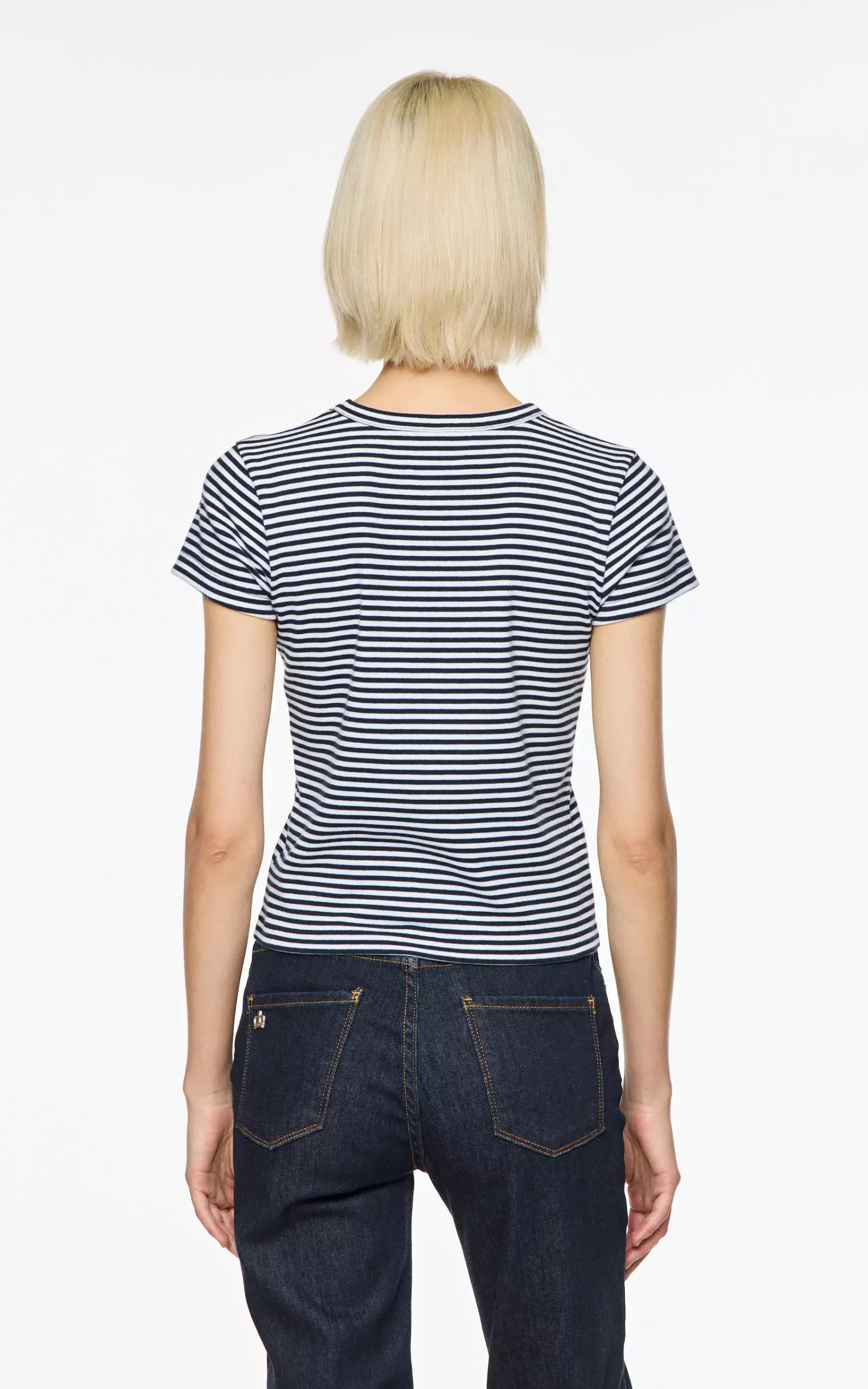 REMERA FRANCIA PAULA CAHEN D`ANVERS - Imagen 2