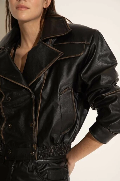 CAMPERA SARAH CUERO VACUNO MYM - Imagen 2