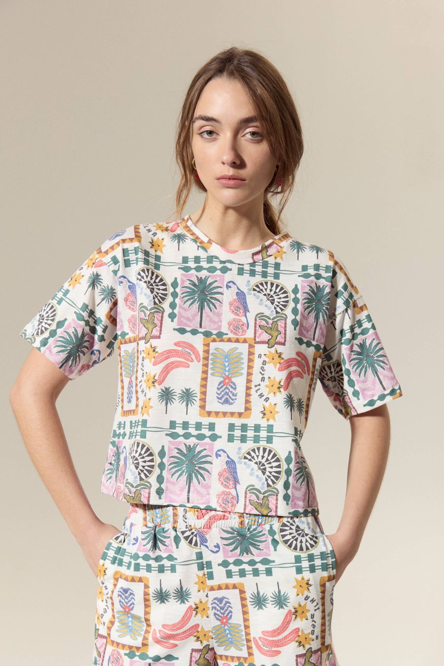 REMERA TROPICALIA CLOETAS