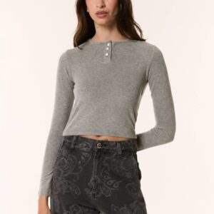 REMERA POP CLOETAS