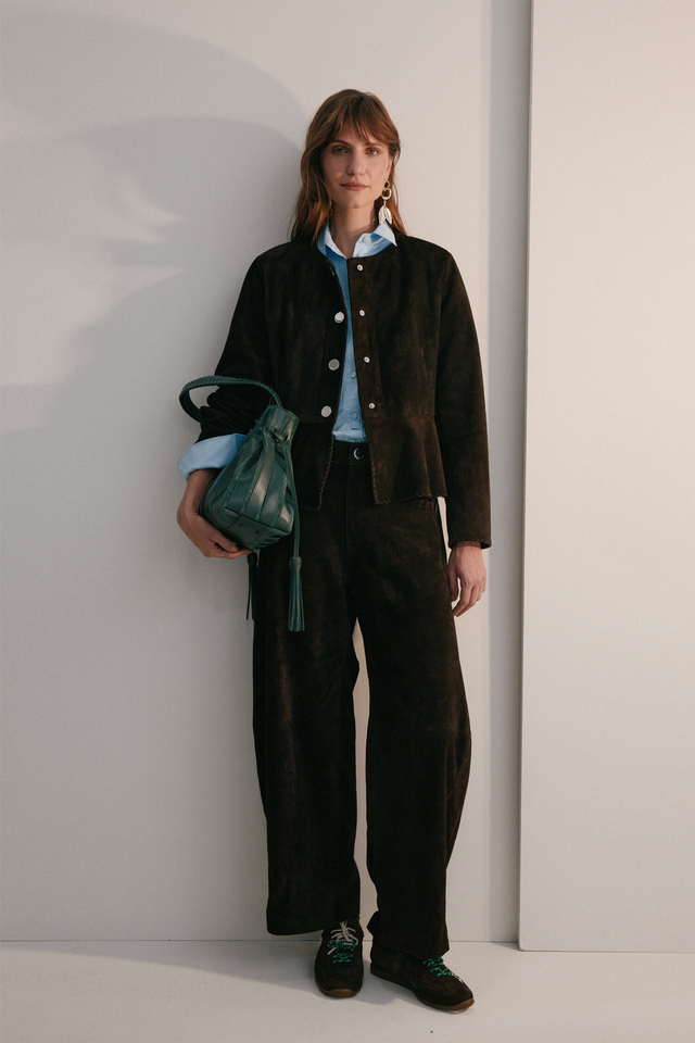 CHAQUETA GWEN 100 % GAMUZA JUSTA PETRA - Imagen 2