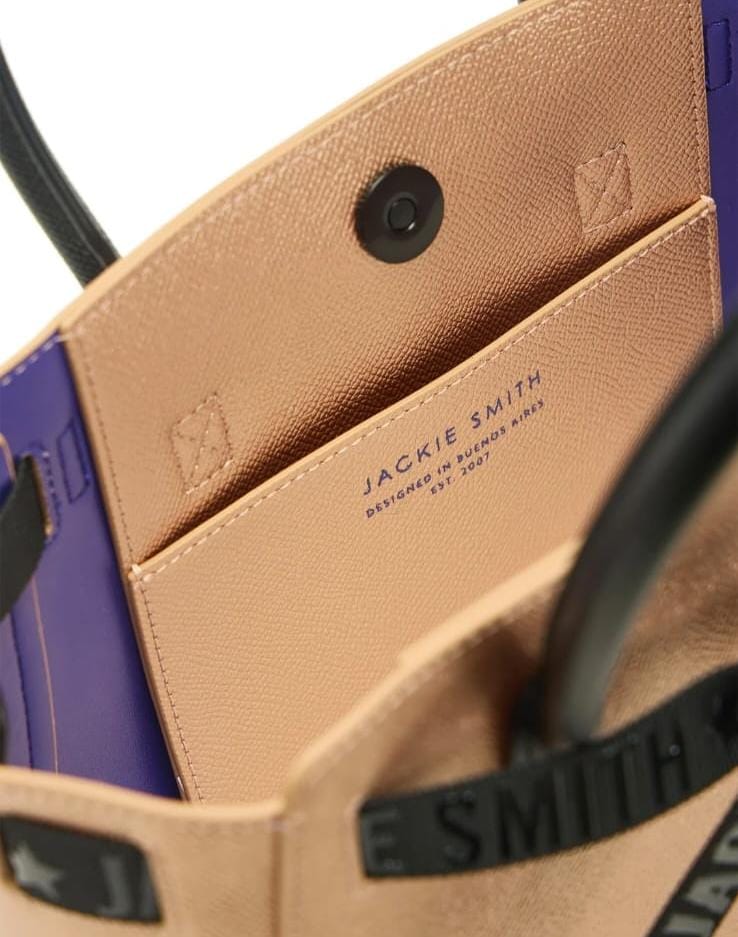 CARTERA MINI ALPHA ORO TOTE JACKIE SMITH - Imagen 4