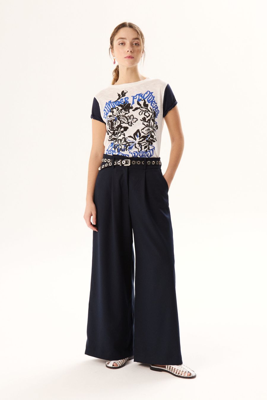REMERA FLOWER CLOETAS - Imagen 2