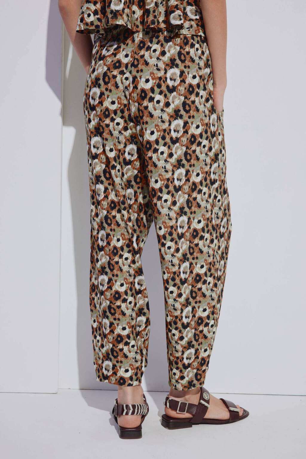 JOGGER SCARLETT JUSTA PETRA - Imagen 4